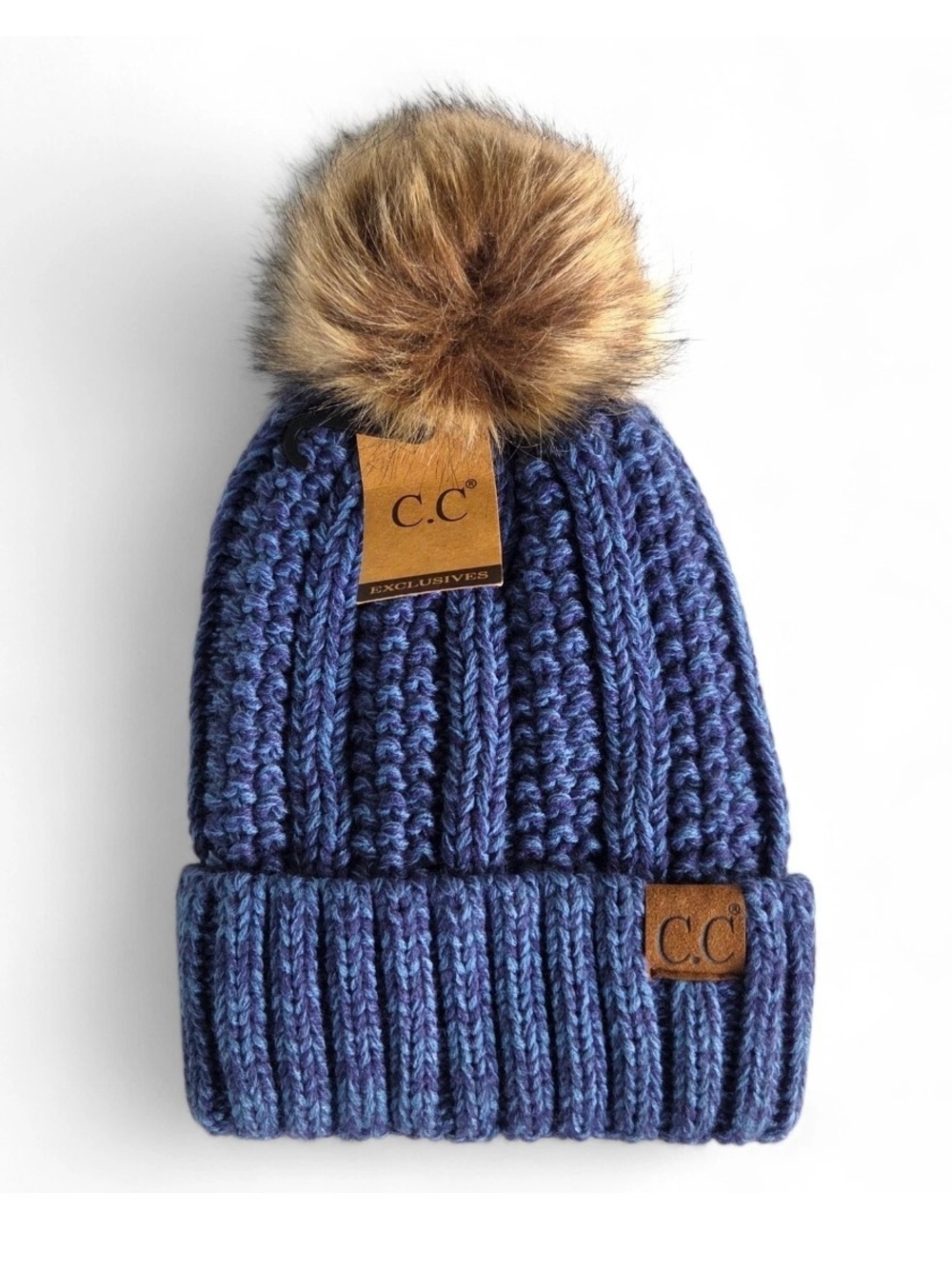 NWT C.C Exclusives Chunky Knit Beanie Faux Fur Pom Pom Hat Blue Heather YJ-820